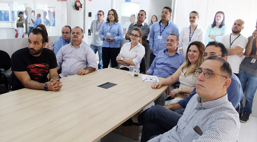 Autoridades da região e equipe da WEG na Inauguração do Centro de Operações e Manutenção de Aerogeradores no Ceará