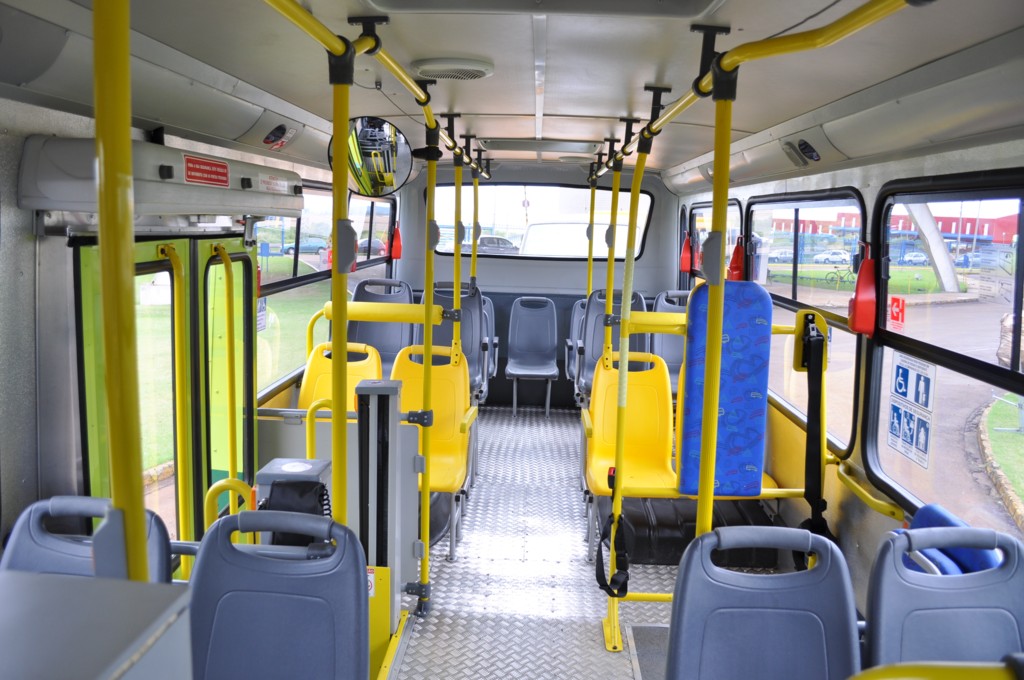 Ônibus