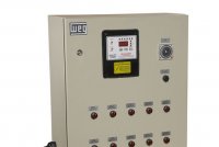 Painel de controle desenvolvido para a Plasson monitora e controla os circuitos de ventilação, temperatura, umidade, iluminação e linhas de comedouros.